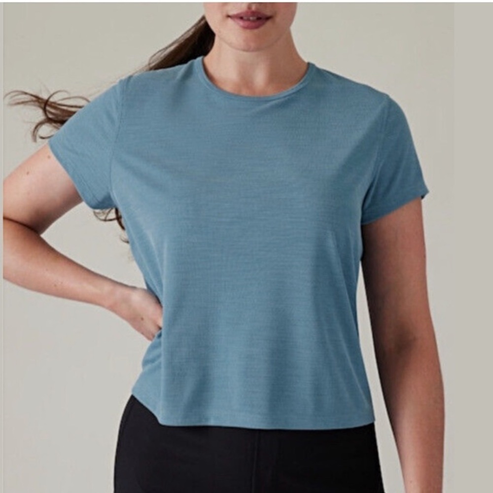 Athleta XL Sandwash Modal Tee Skylark Blue Short Sleeve Ribbed Athleisure